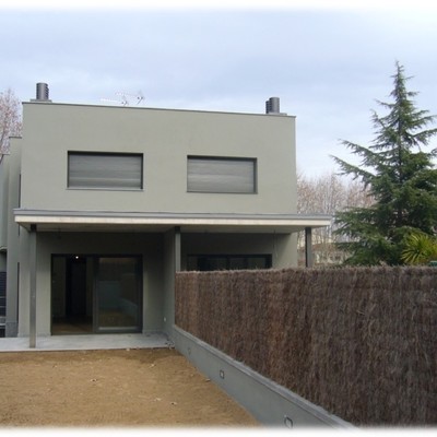 VIVIENDA UNIFAMILIAR