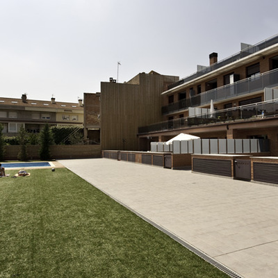 Bloque de pisos en Artés 