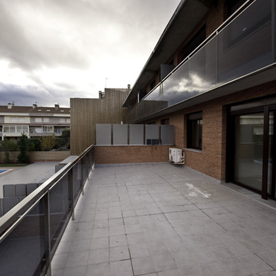 Bloque de pisos en Artés 