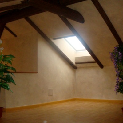 Buhardilla con vigas