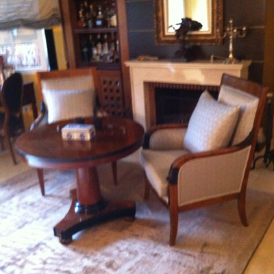 Butacas de madera vista