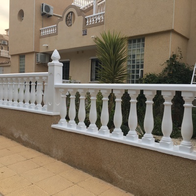 Balaustrada blanco brillante