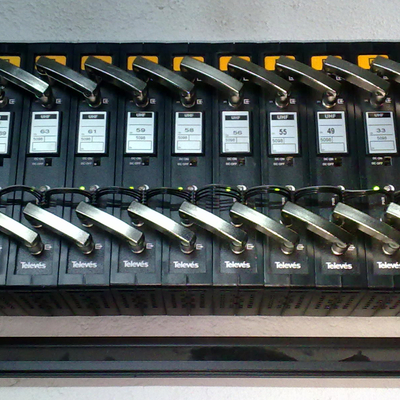 Cabecera de Television para comunidad