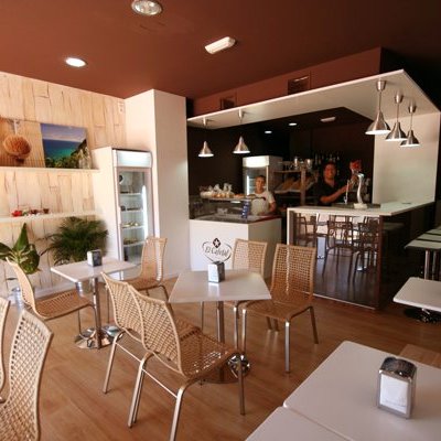 Cafetería-Pastelería 