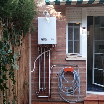 caldera Ferroli Bluehelix 32kw 