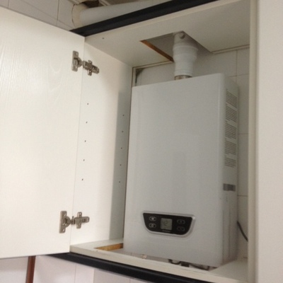 CALENTADOR A GAS TERMOSTATICO