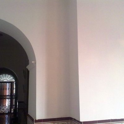 camara levantada del suelo