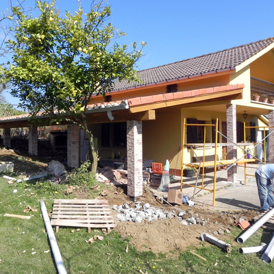 canalisacion con canalon y bajantes