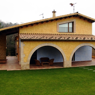 Casa unifamiliar con porche