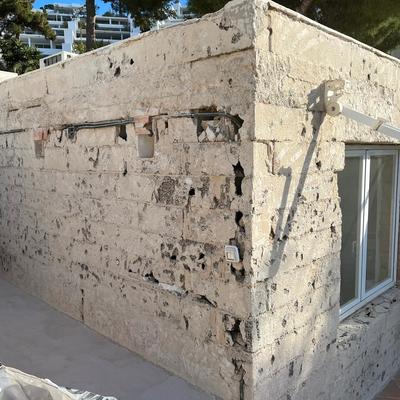 REPARACION FILTRACIONES Y HUMEDADES EN FACHADA E INTERIORES