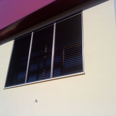 Celosias aluminio fijas y móviles.