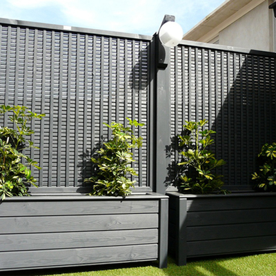 Celosías con Jardineras