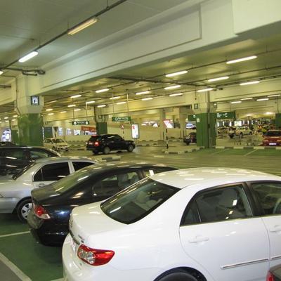 Proyectos para la legalización de un aparcamiento subterráneo de vehículos en un edificio de viviendas.