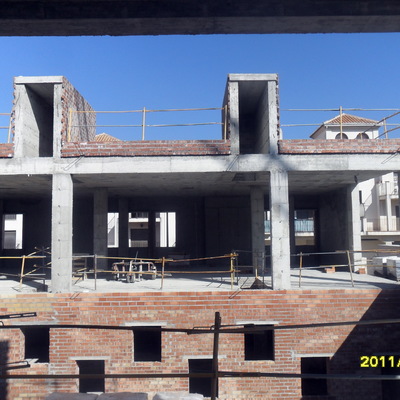 CENTRO DE SALUD EN LA BOLA DE ORO ( GRANADA )