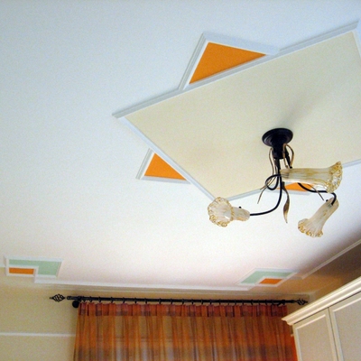 Centro techo en moldura y pintura