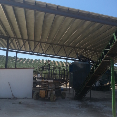 CERRAMIENTO DE MAQUINARIA AGRÍCOLA