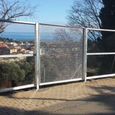 CERRAMIENTO RESIDENCIAL