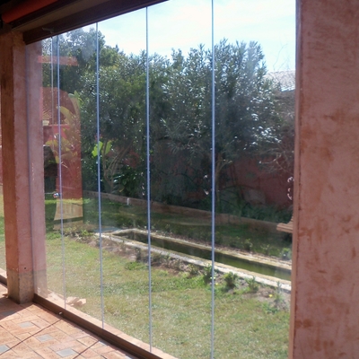 CERRAMIENTO SIN PERFILES COLOR MADERA