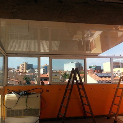 CERRAMIENTO Y TECHO EMBO