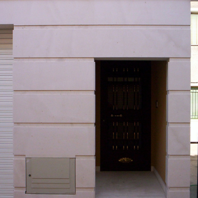 chapado de local y portal