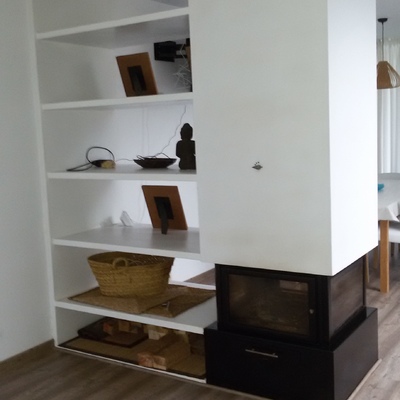 Chimenea + Estanteria