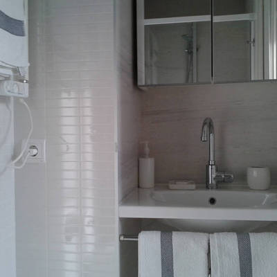 baño de pequeñas dimensiones