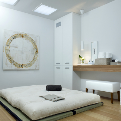 Clinica Omega Zeta by Molins Interiors