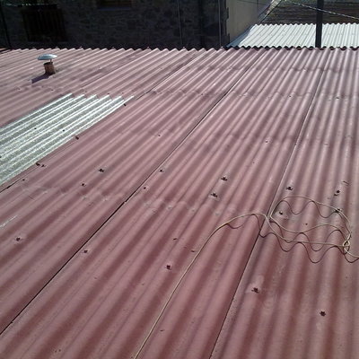 coberta de local aillada i doblada