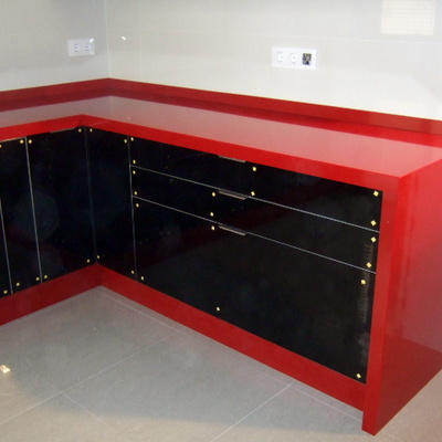 COCINA COMPAC ROJO PASSION