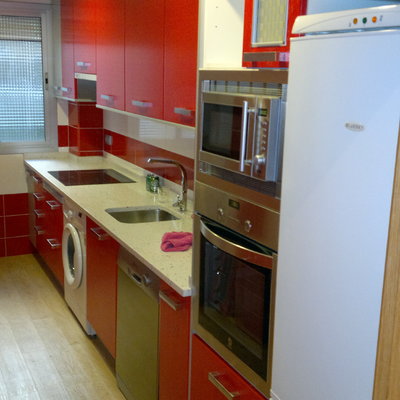 Cocina formica rojo brillo