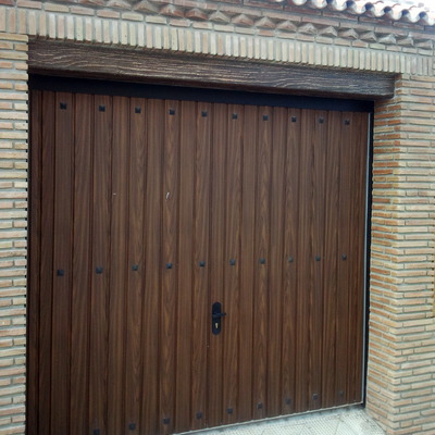 colocacio puerta garaje