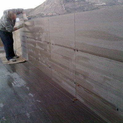 colocacion aplacado porcelanico en terraza