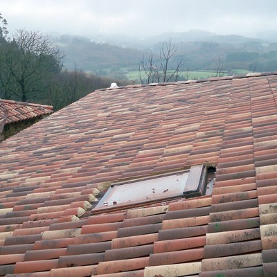 COLOCACION DE TEJA DEL PAIS MODELO XOCOBEA