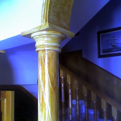 columna tinte marmoli