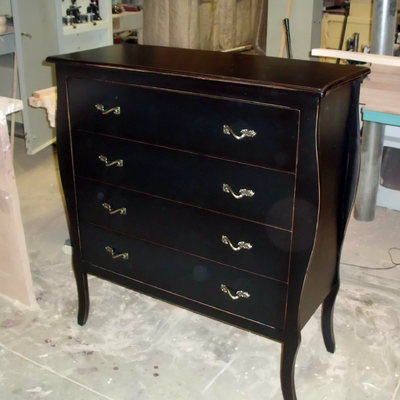 comoda 4 cajones negra