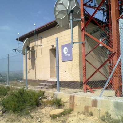 Construcción de Cerramiento metálico