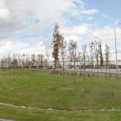 Construcción Jardines del Centro Comercial Plaza Norte