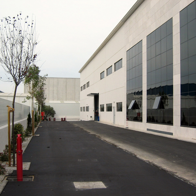 Construcción y entrega de instalaciones de Iberext