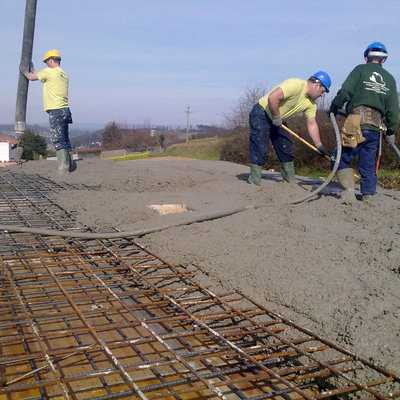 CONSTRUCION DE UNA VIVIENDA UNIFAMILIAR EN CARRAL