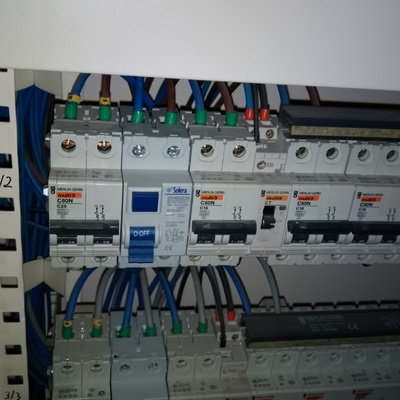 Montaje de cuadros electricos