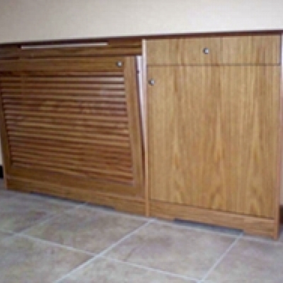 Cubre radiador lamas con mueble auxiliar