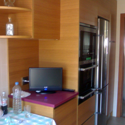 cuina rexapat roura barnissat