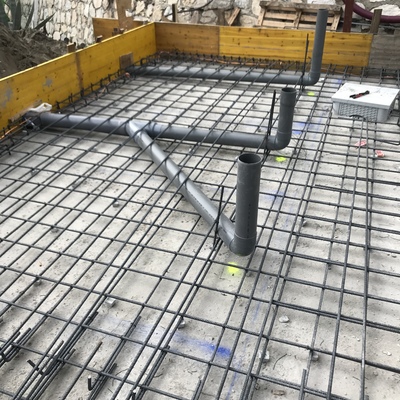 Saneamiento baños en solera de hormigón