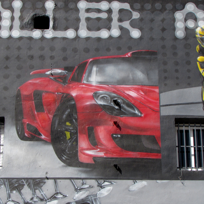 Decoración comercial taller automoción.