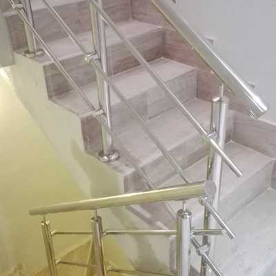 Barrandilla y escalera