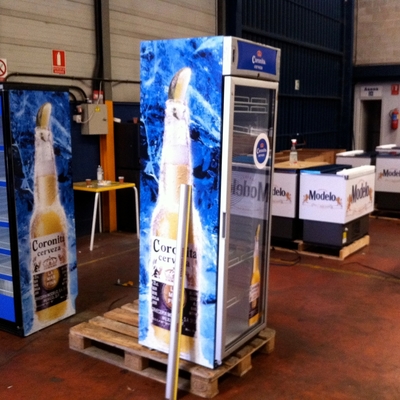 Decoración neveras Coronita