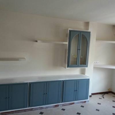 Decoracion en yeso laminado con carpinteria