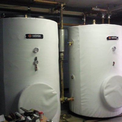 Depositos acumuladores de agua caliente