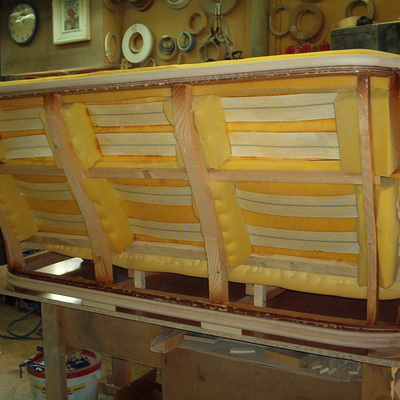 Paso 2. Desclavado y preparando para retapizarlo