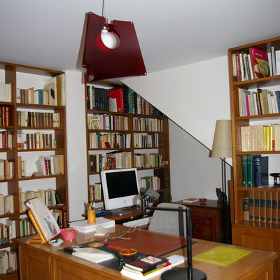 Despacho paricular para una escritora